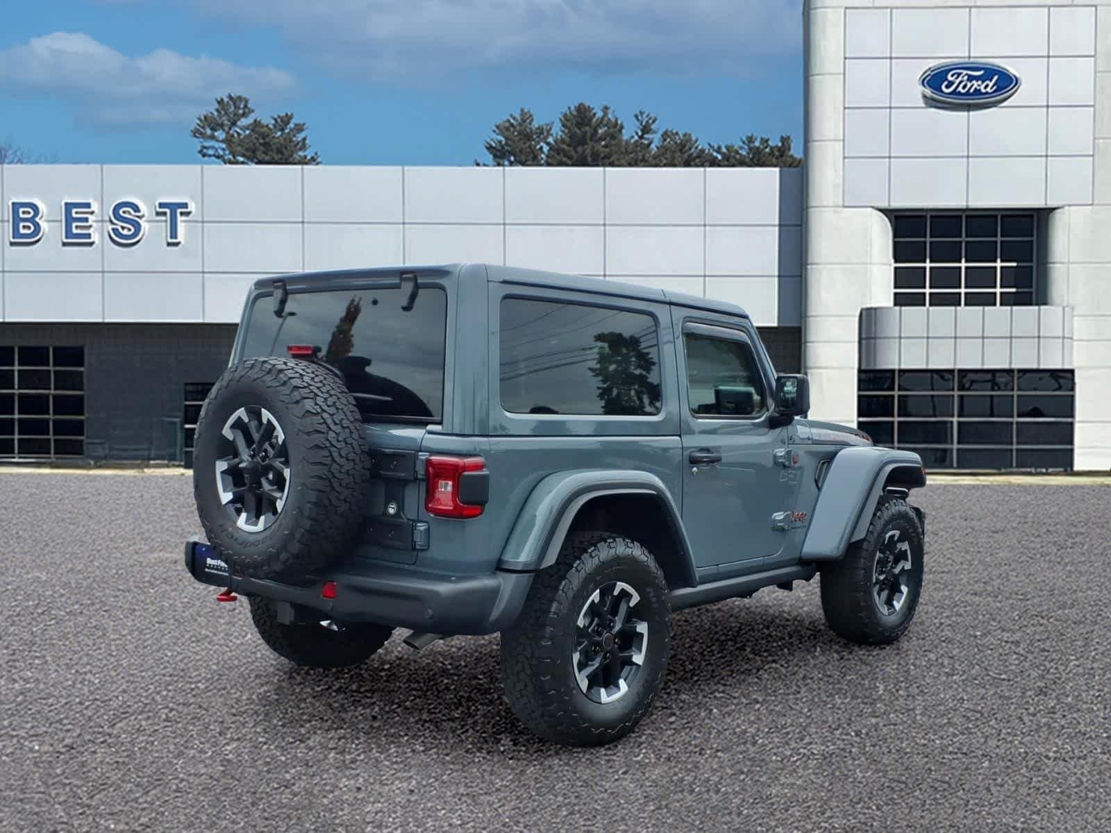 Used 2025 Anvil Clearcoat Jeep Rubicon X image 8