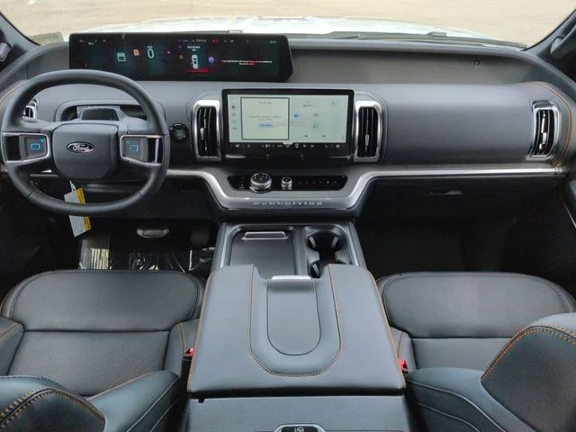 New 2026 Oxford White Ford Tremor® image 15