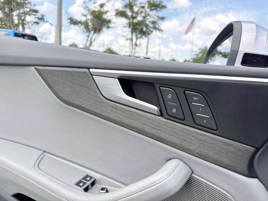 Used 2019 Silver Metallic Audi 2.0T Prestige image 14