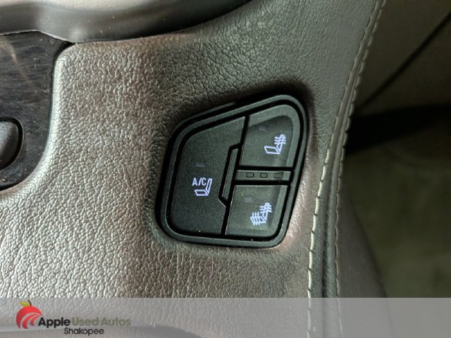 Used 2015 White Chevrolet LTZ image 25