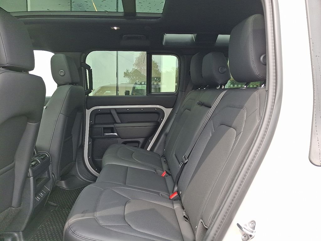 New 2026 Borasco Grey Land Rover S image 6