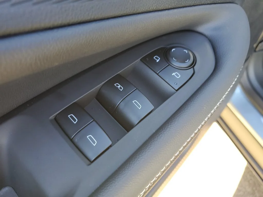 2026 Chevrolet Blazer EV LT - Photo 19