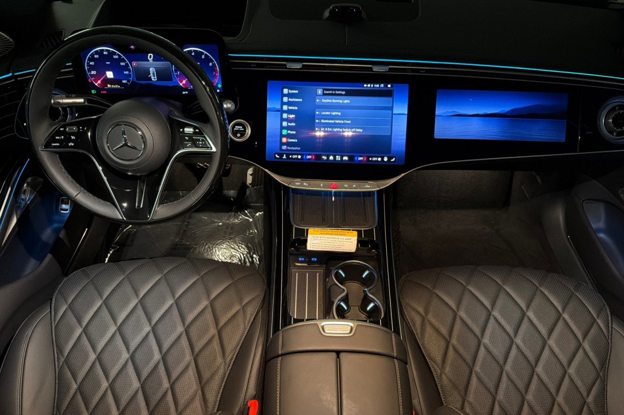 New 2027 Obsidian Black Metallic Mercedes-Benz S 580 4MATIC® Sedan image 12