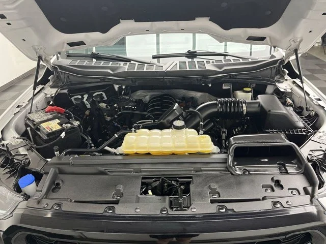 Used 2024 White Ford LARIAT image 33