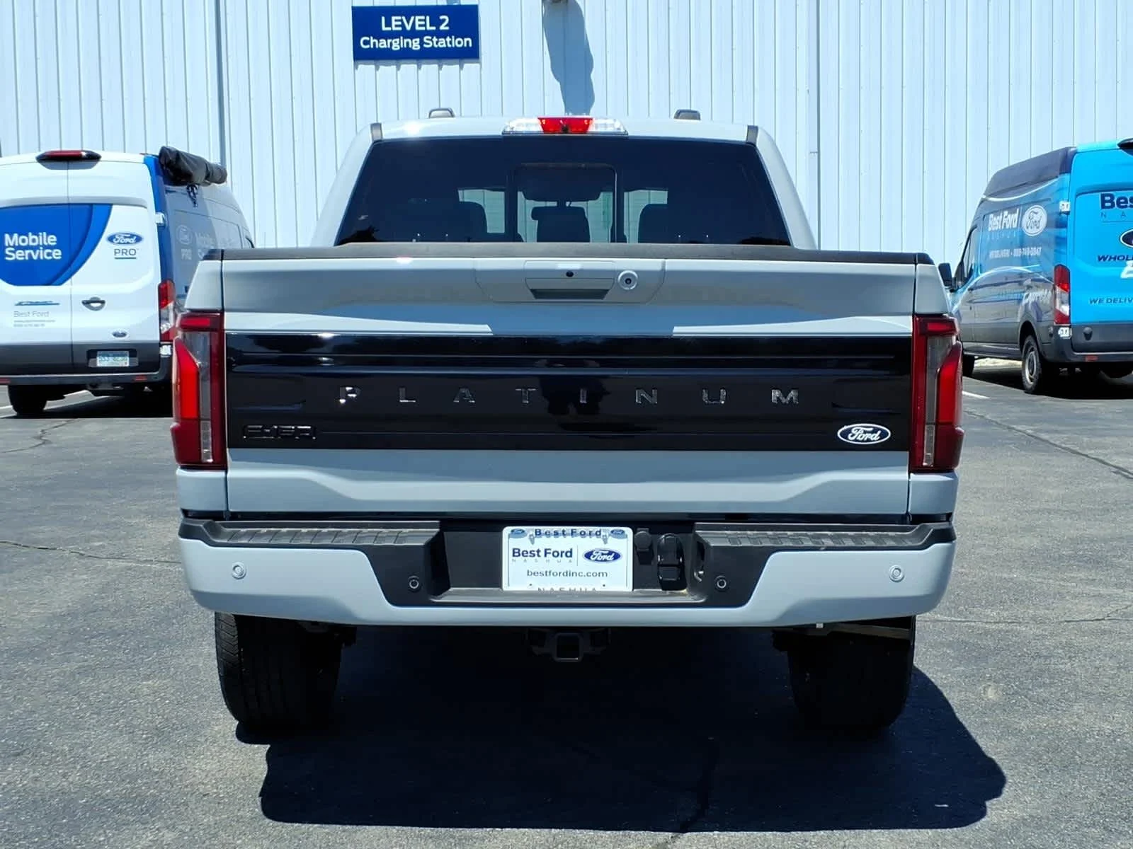 New 2026 Avalanche Ford Platinum image 5