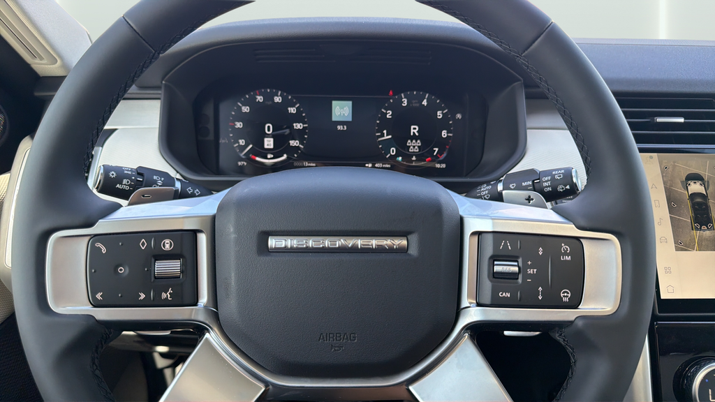 New 2026 Eiger Grey Land Rover Dynamic SE image 24