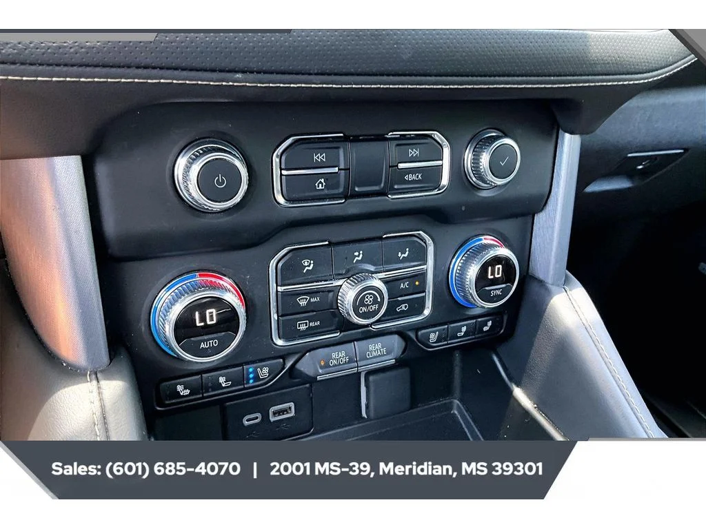 Used 2024 STERLING METALLIC GMC SLT image 23