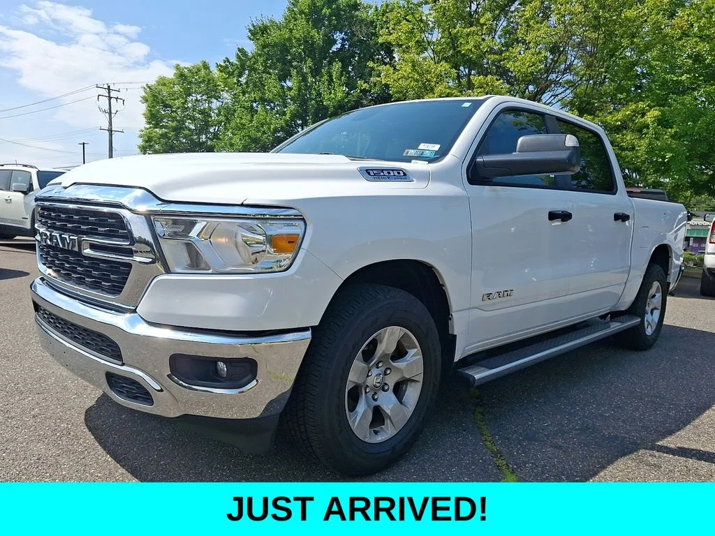 Certified Used 2023 White Ram Big Horn/Lone Star image 3