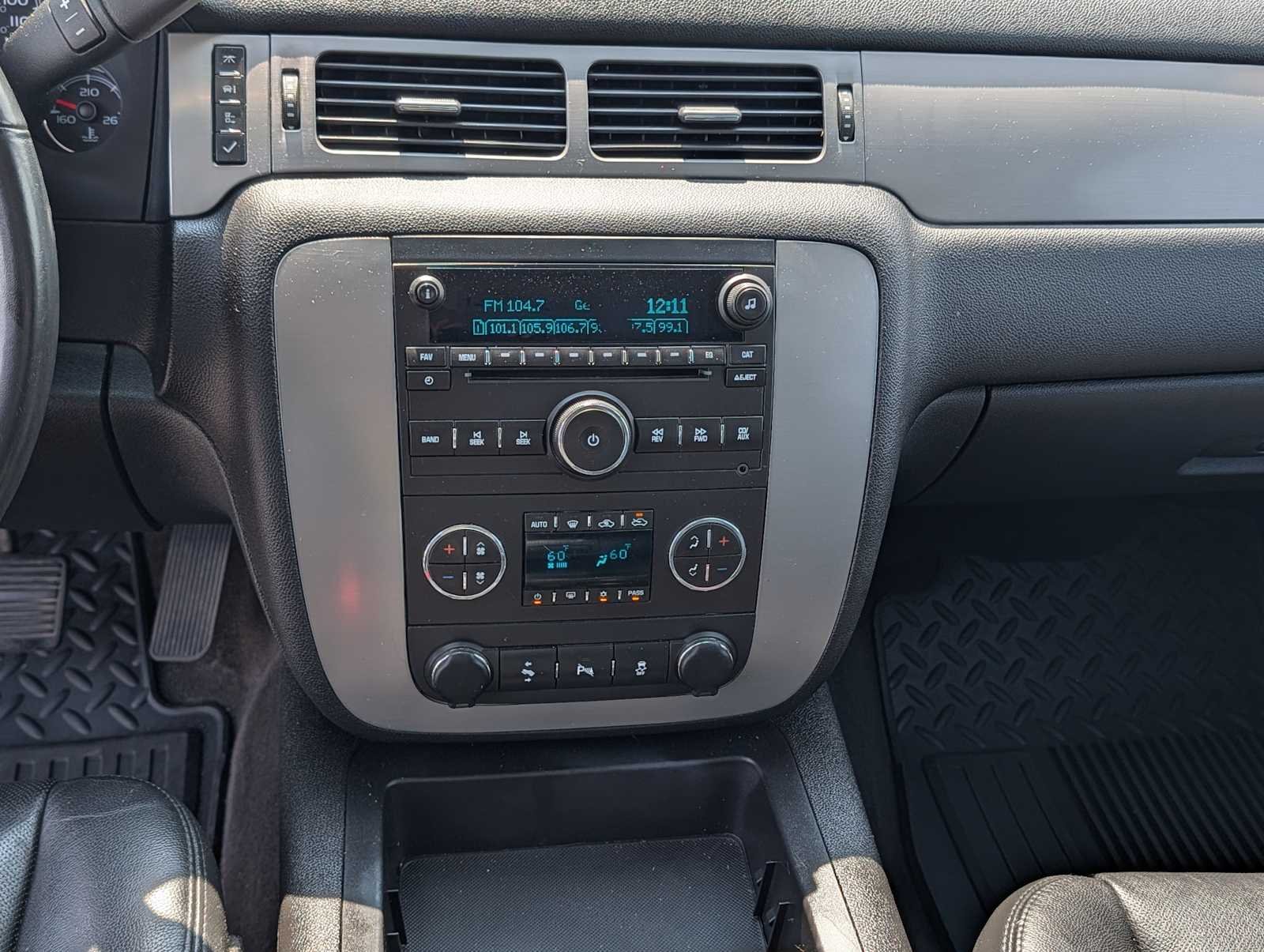 Used 2013 Summit White Chevrolet LTZ image 14