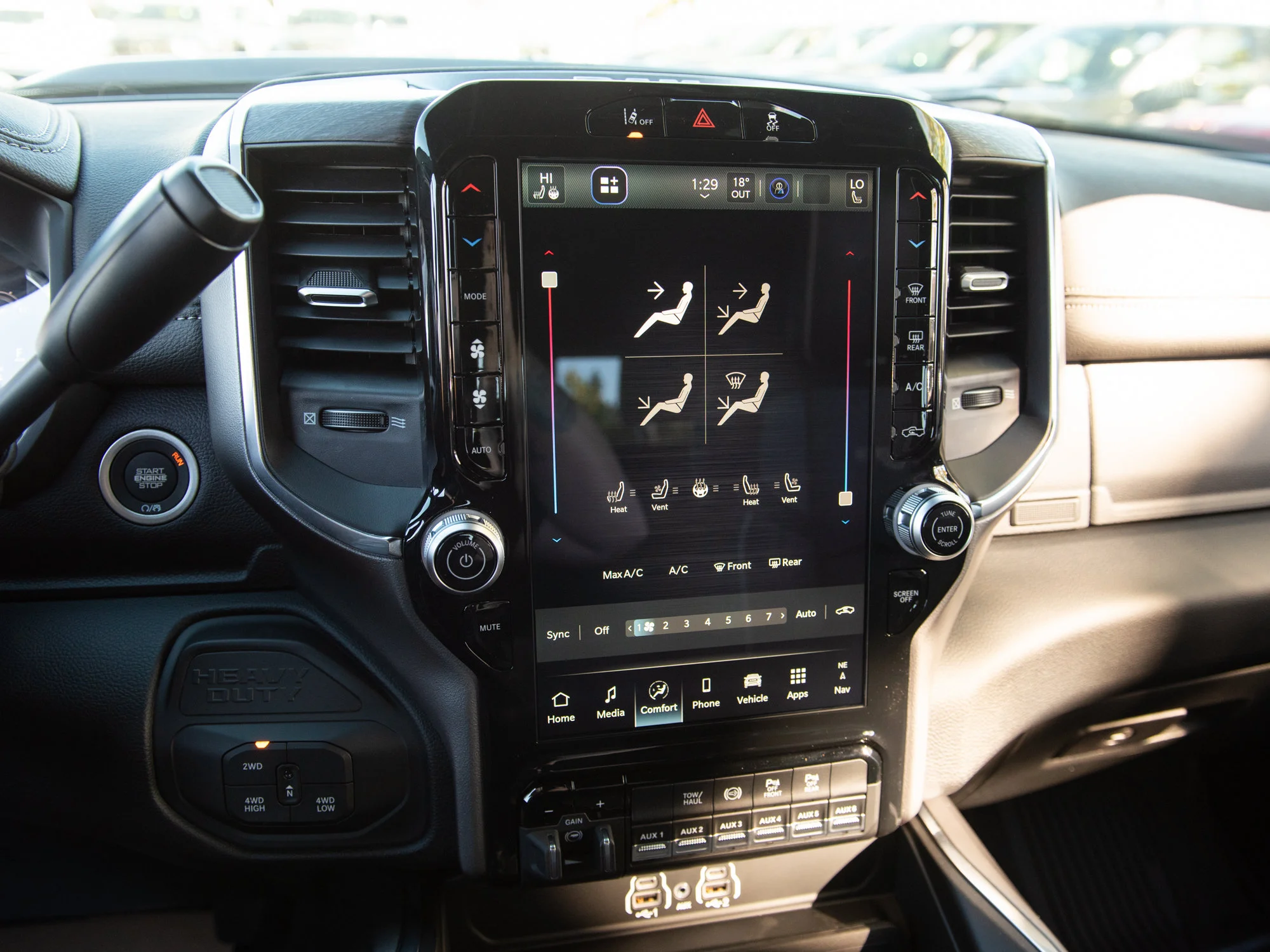 New 2027 Blue RAM Laramie Night* Mega Cab 4x4, Sunroof, Heated Leather, 5th Wheel Prep image 19