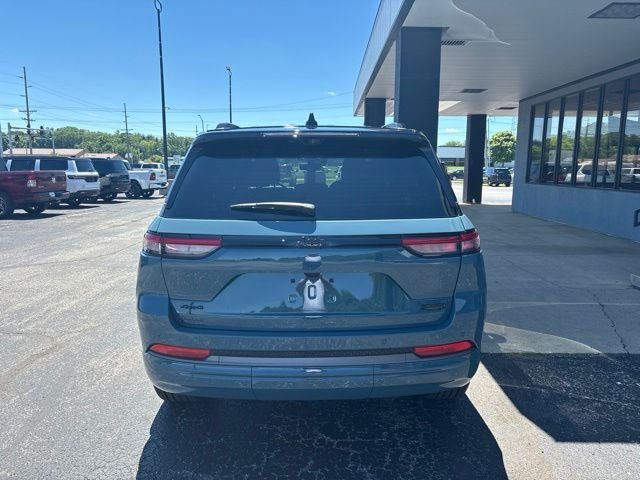 New 2026 Steel Blue Exterior Paint Jeep Summit image 8