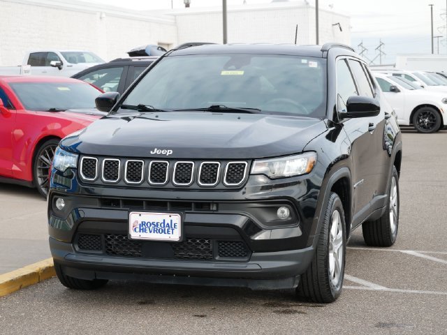 Used 2024 Black Jeep Latitude image 3