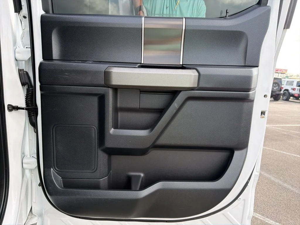 Used 2020 White Ford Raptor image 17