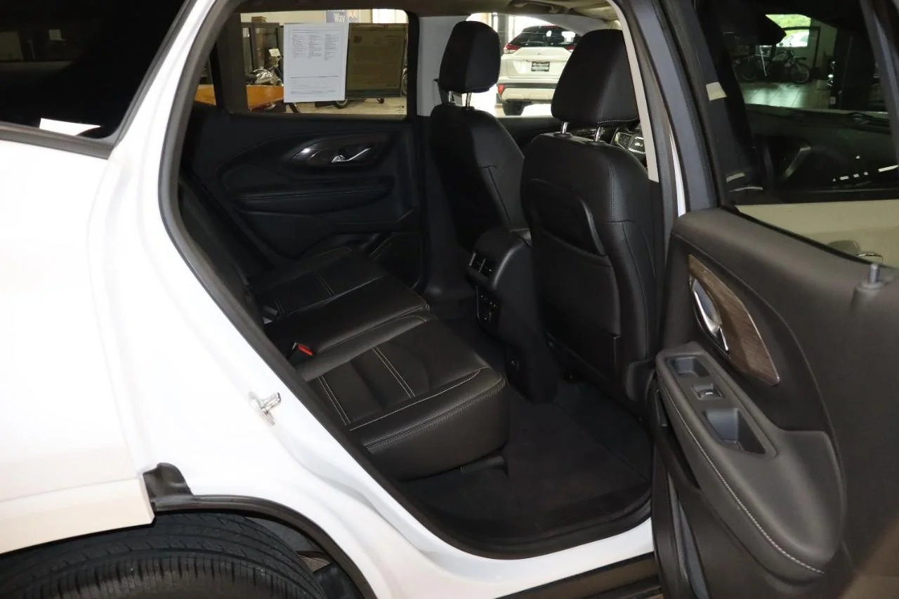 2024 GMC Terrain Denali - Photo 33