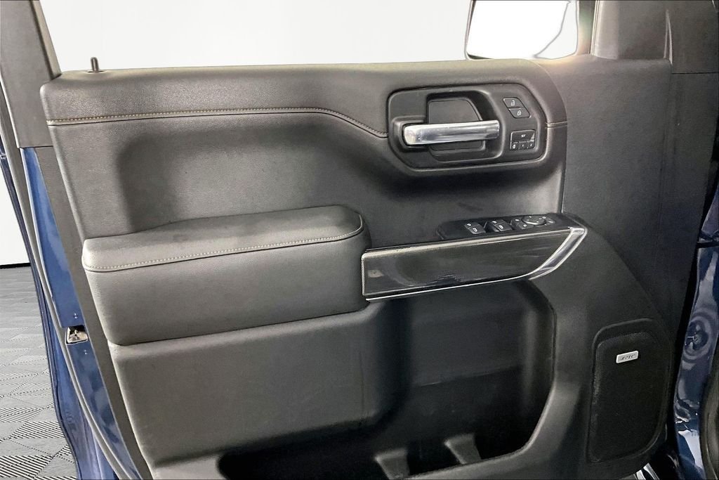 Used 2019 Blue GMC AT4 image 18