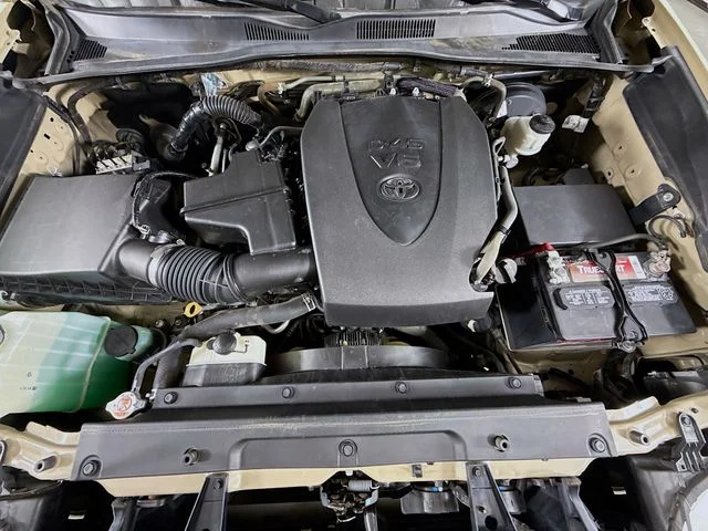 Certified Used 2020  Toyota SR5 image 27