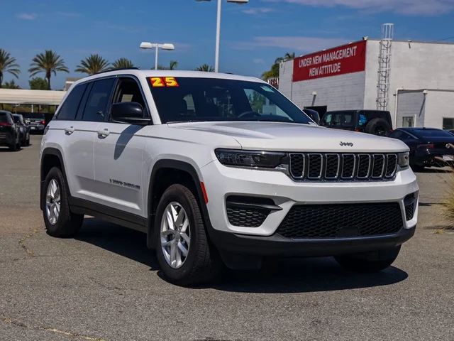 2025 Jeep Grand Cherokee Laredo X
