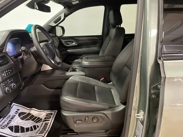 Used 2024 Silver Sage Metallic Chevrolet Z71 image 9