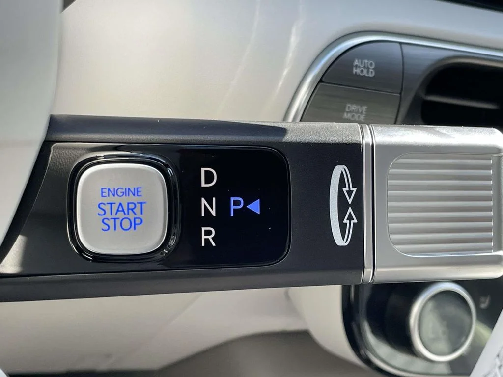 New 2026 Gray Hyundai SEL image 25