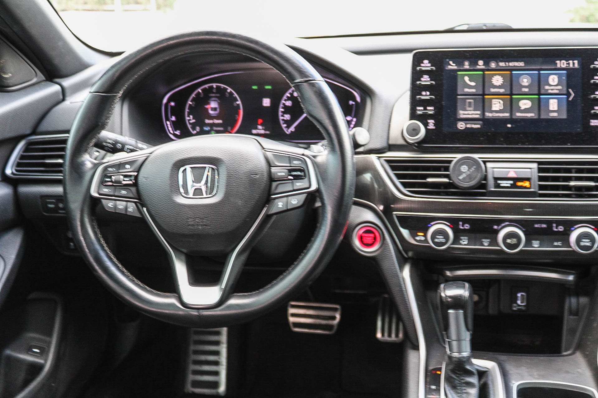 Used 2019 Lunar Silver Metallic Honda Sport 1.5T image 14