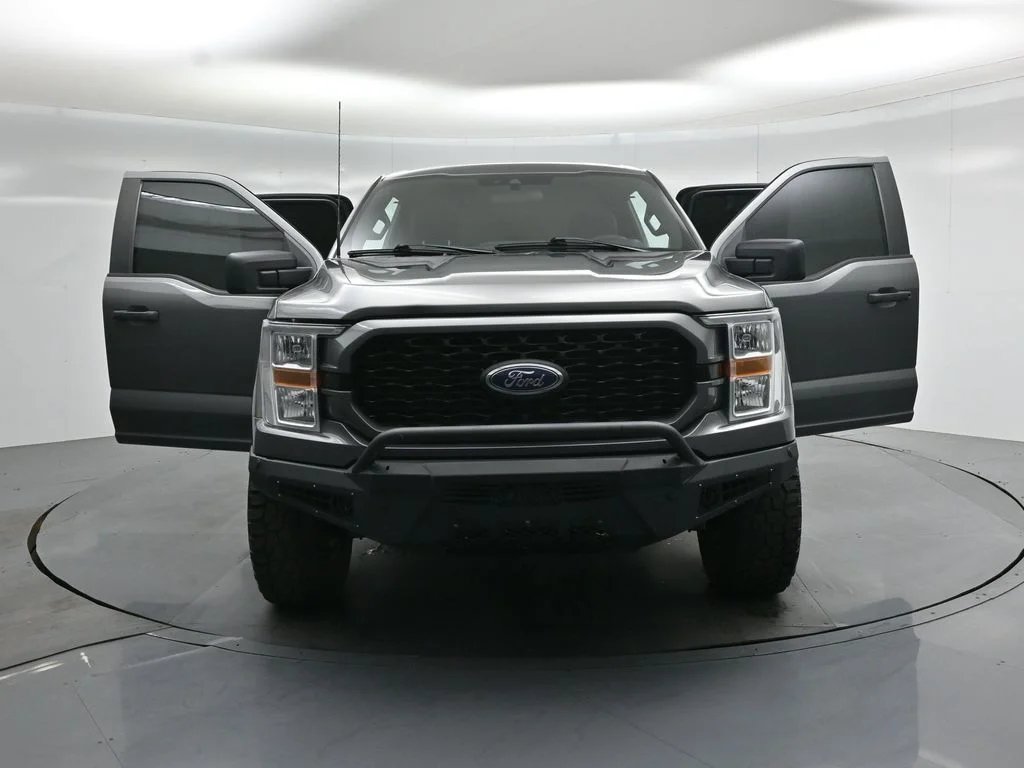 Used 2021 Gray Ford XL image 25