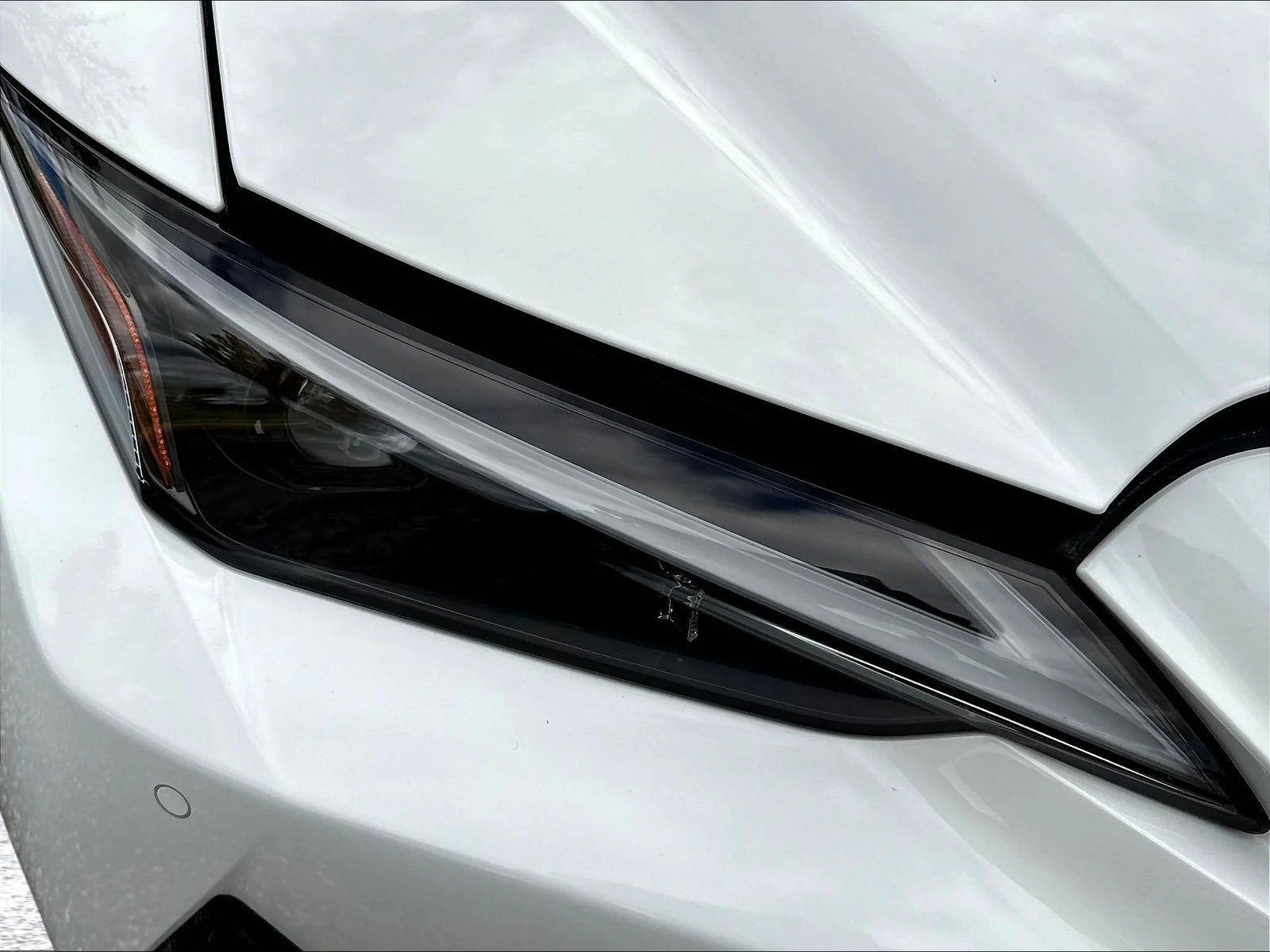 Certified Used 2025 Ultra White Lexus  image 33