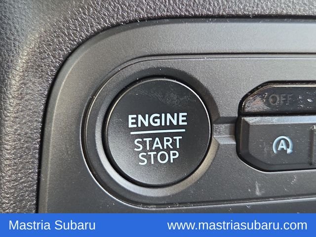 Used 2025 Gray Metallic Ford Outer Banks image 20