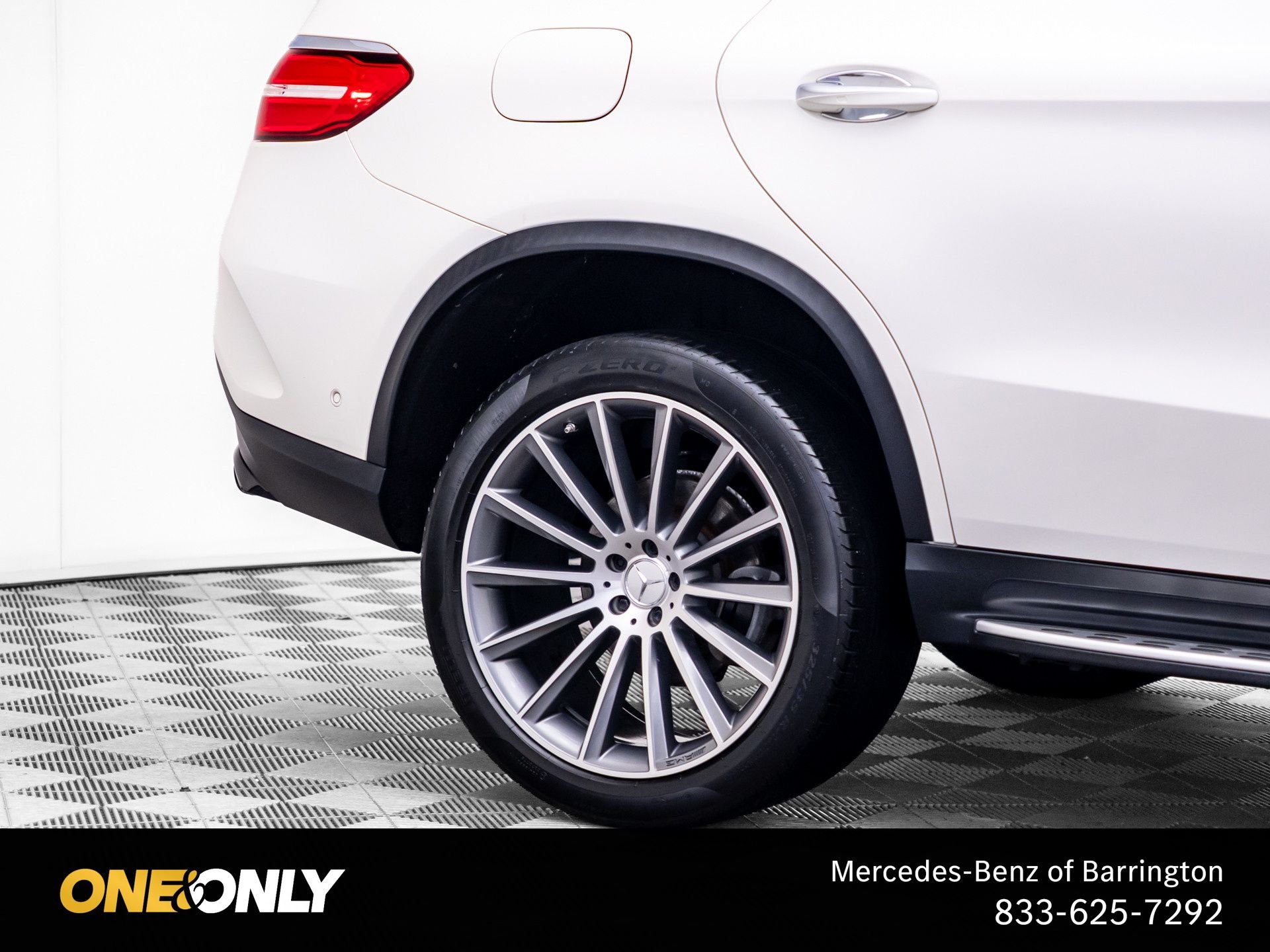 Used 2019 White Mercedes-Benz GLE 43 AMG® image 37