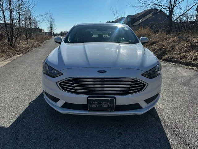 Used 2018 Ford Fusion SE with VIN 3FA6P0H76JR108251 for sale in Crown Point, IN