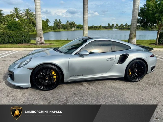 2015 Porsche 911 Turbo S