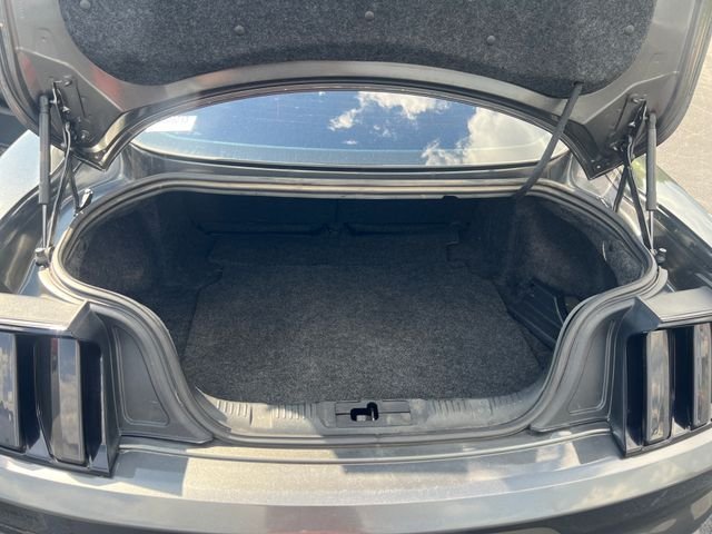 Used 2017 Gray Ford GT Premium image 18