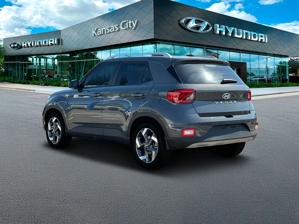 Used 2025 Ecotronic Gray Hyundai SEL image 5