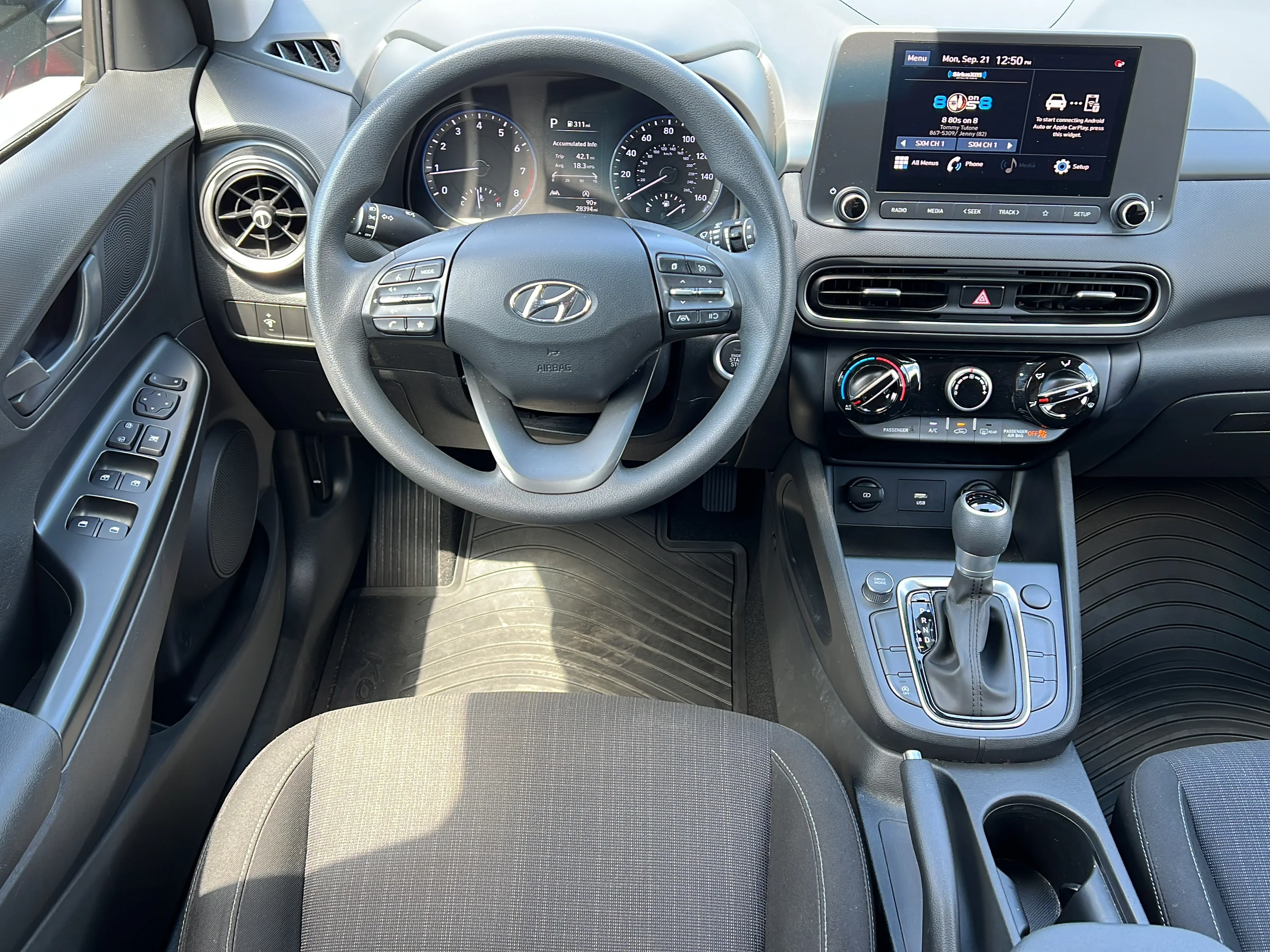 Used 2023 Pulse Red w/Black Roof Hyundai SEL image 15