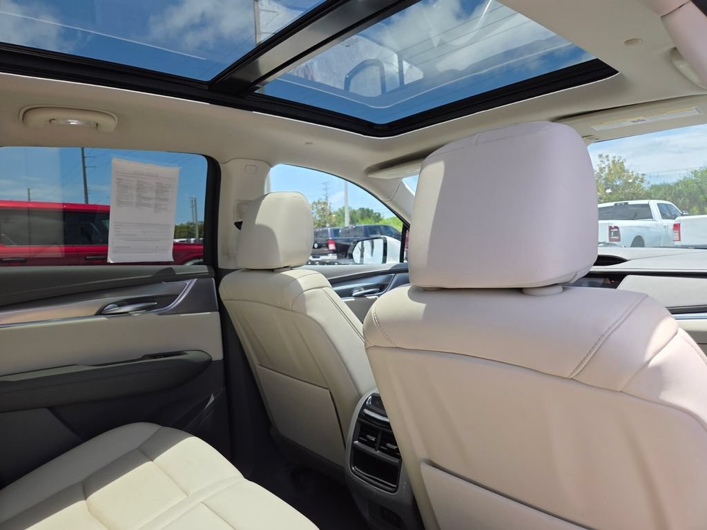 Used 2023 Crystal White Tricoat Cadillac AWD Premium Luxury image 17