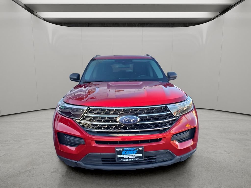 Used 2021 Rapid Red Metallic Tinted Clearcoat Ford XLT image 8