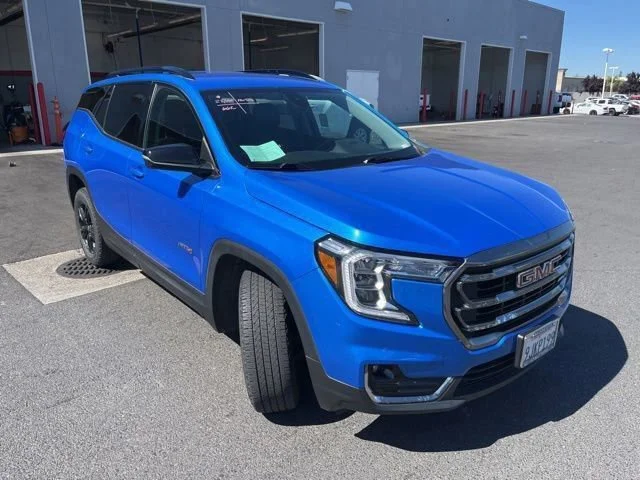 Used 2024 Riptide Metallic GMC AT4 image 3
