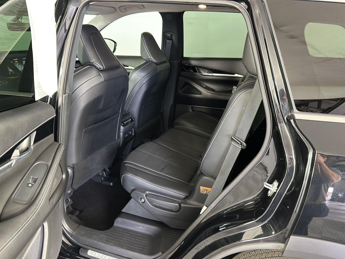 Used 2023 Mineral Black INFINITI PURE image 22