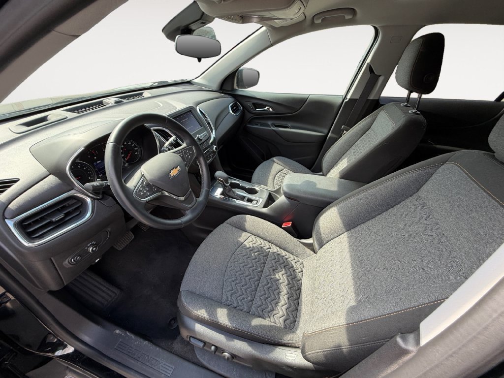 2024 Chevrolet Equinox LT - Photo 17
