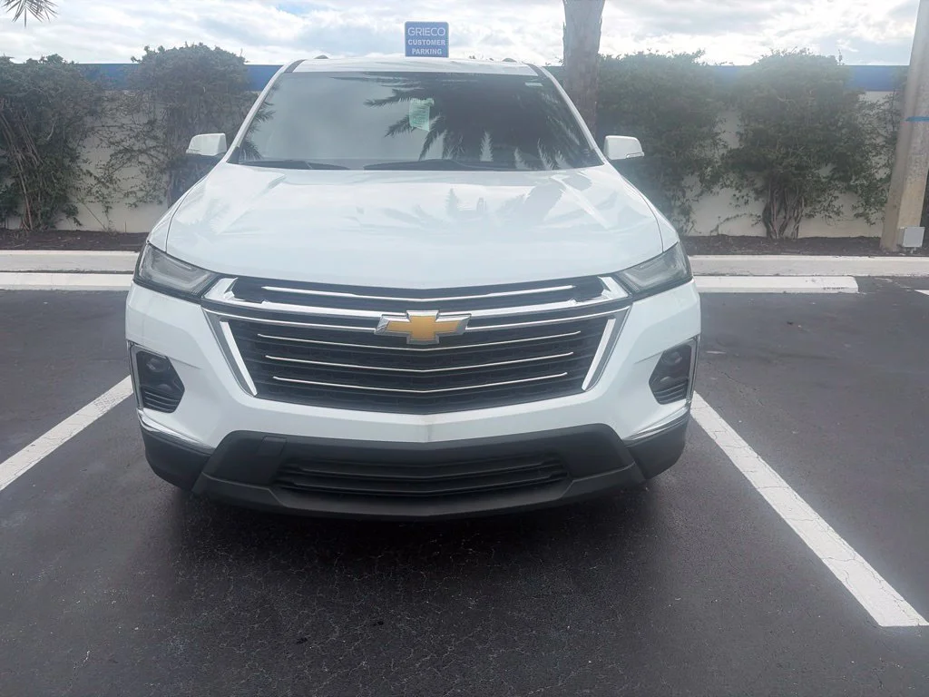 Used 2023 White Chevrolet LT Leather image 2