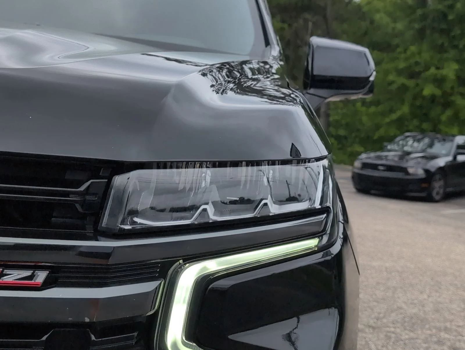 Used 2022 Black Chevrolet Z71 image 12