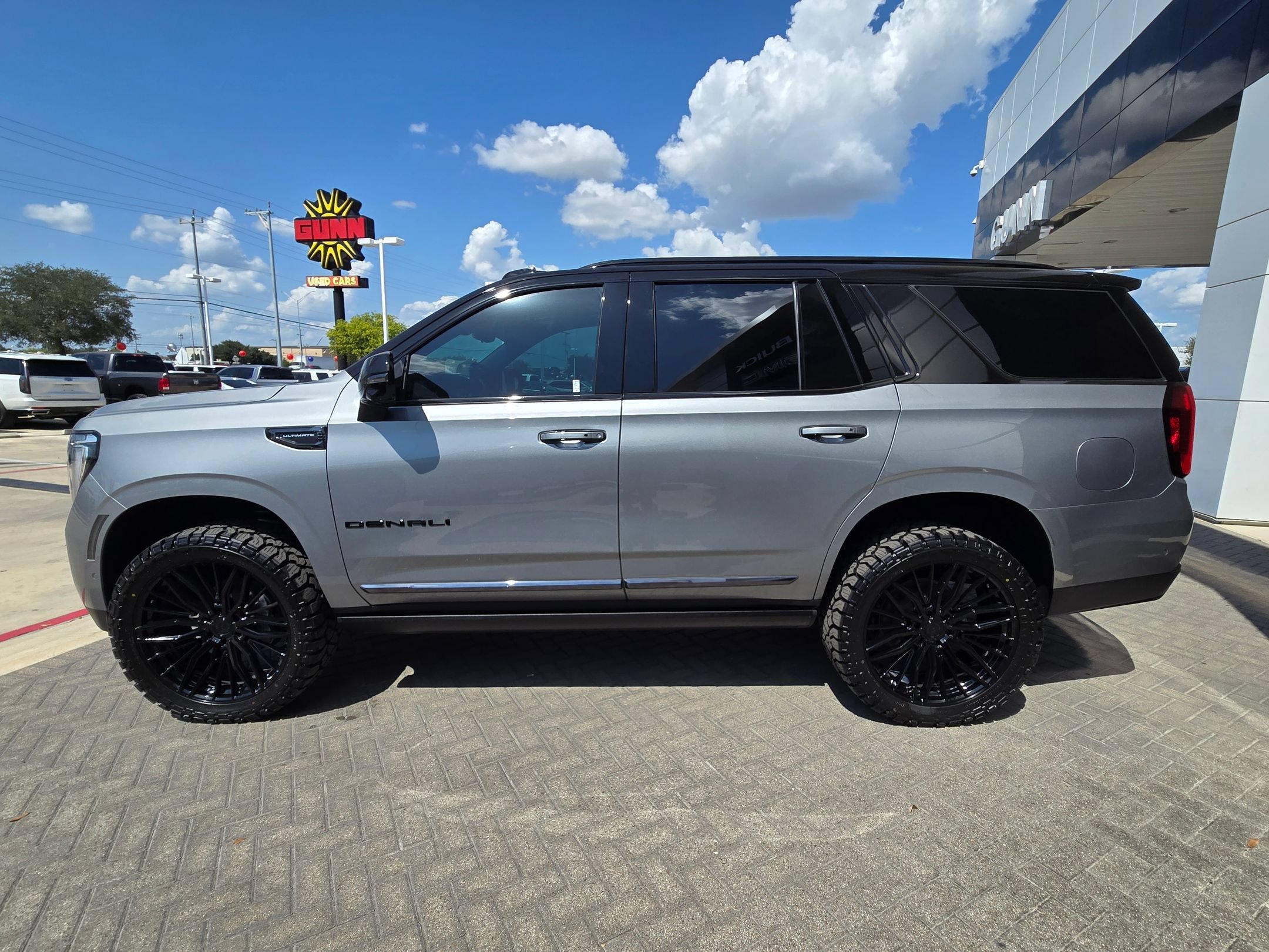 New 2026 Sterling Metallic GMC Denali Ultimate image 5