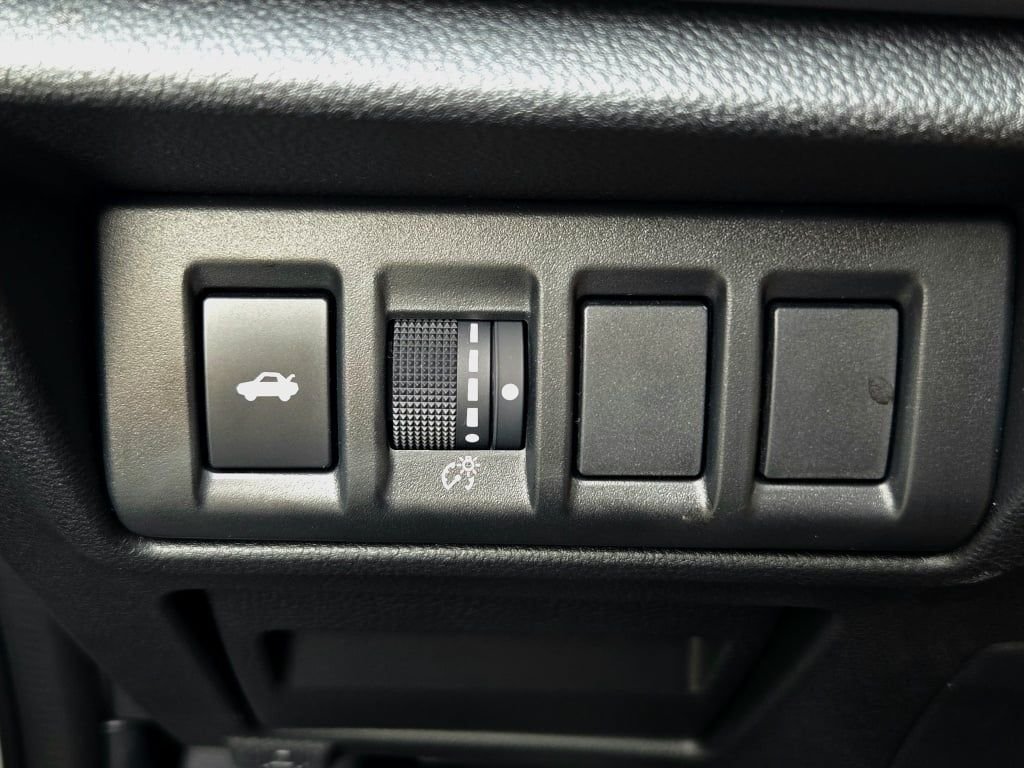 Used 2025 White Subaru Limited image 28