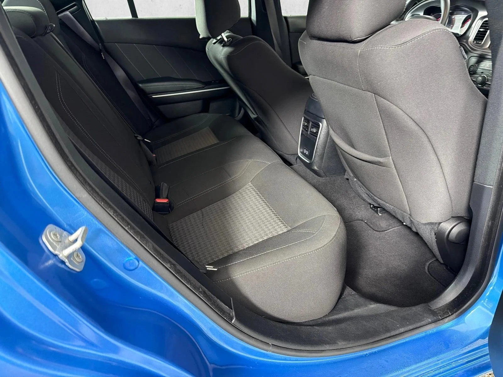 Used 2023 B5 Blue Pearlcoat Dodge SXT image 16