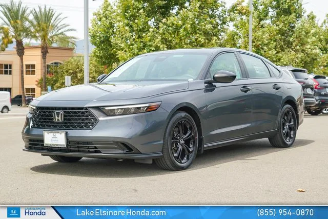 Certified Used 2025 Meteorite Gray Metallic Honda 1.5T SE image 3