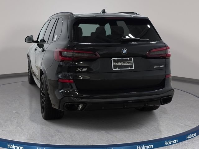 Certified Used 2022 Black Sapphire Metallic BMW xDrive40i image 7