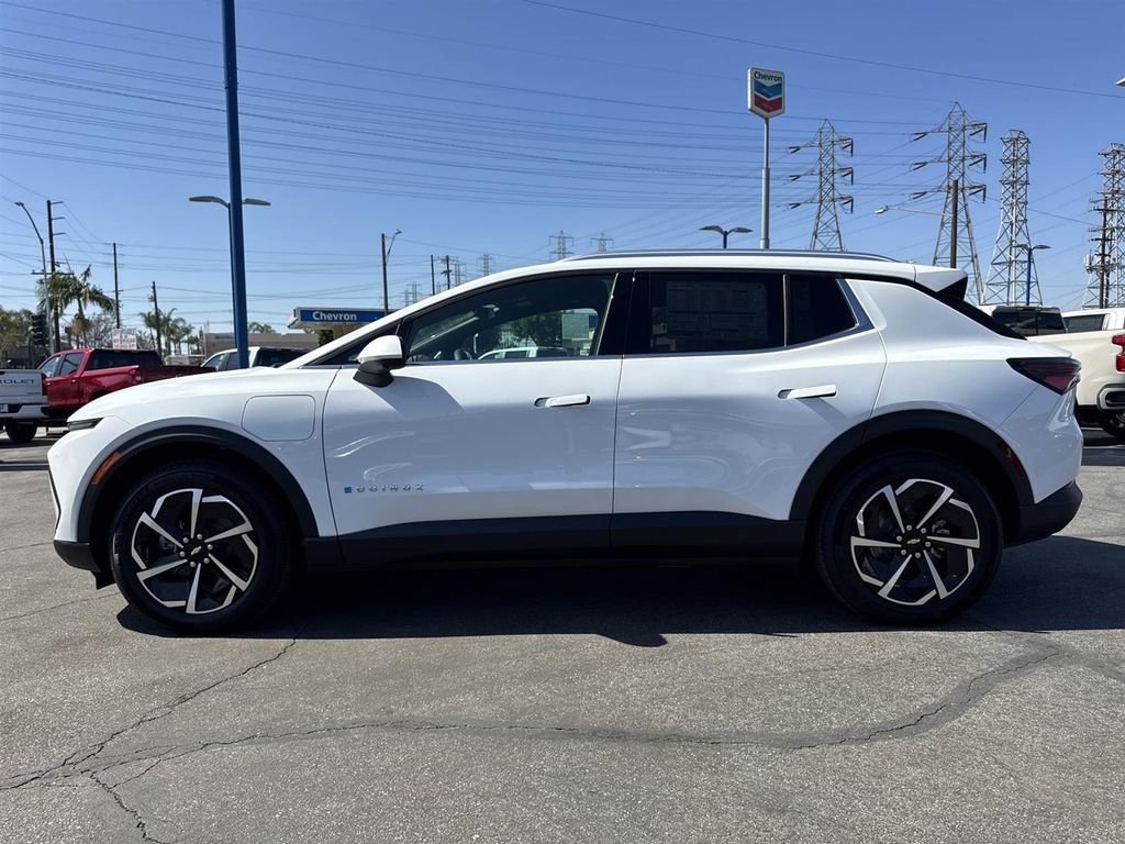 2026 Chevrolet Equinox EV 2LT - Photo 8