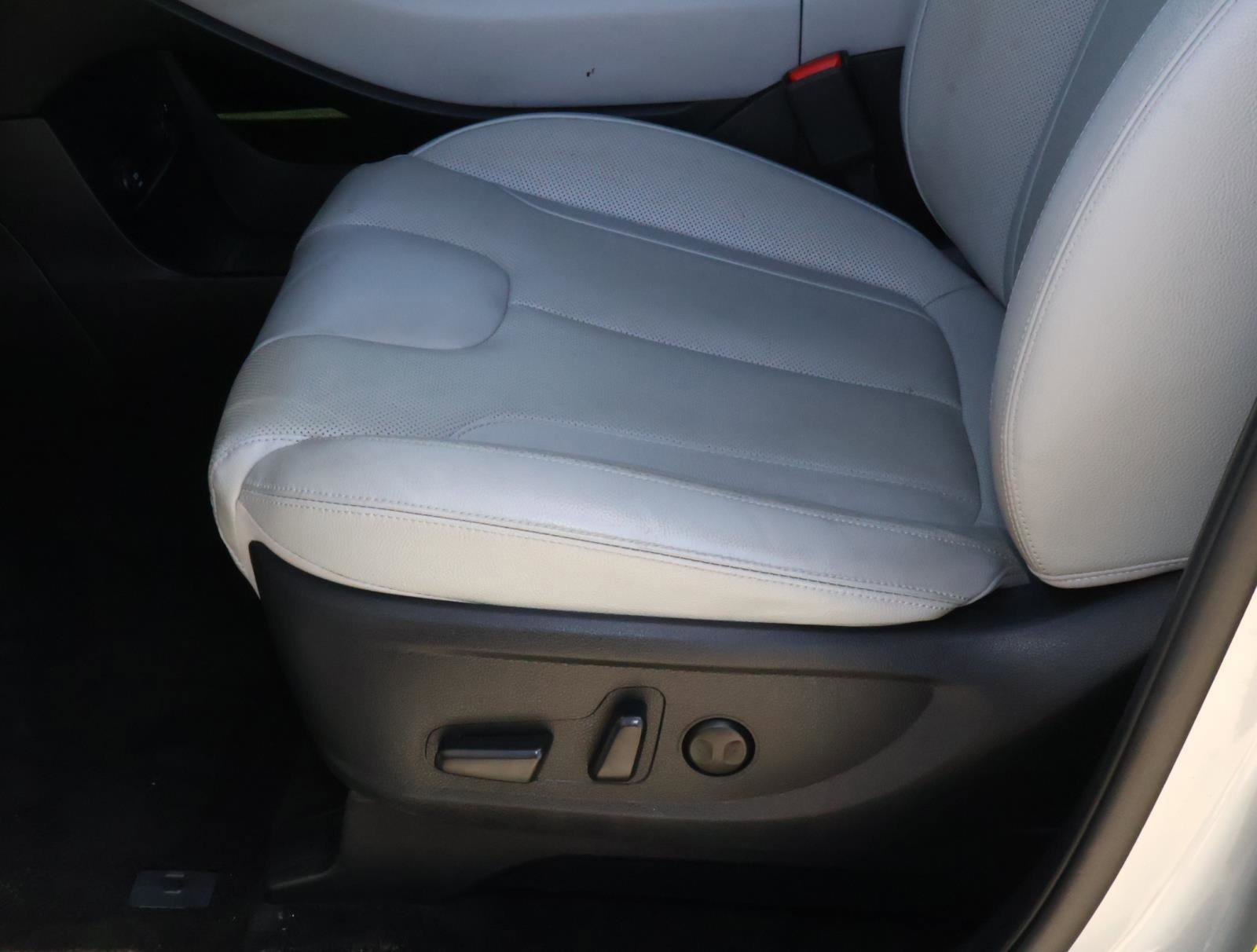 2020 Hyundai Palisade SEL - Photo 15