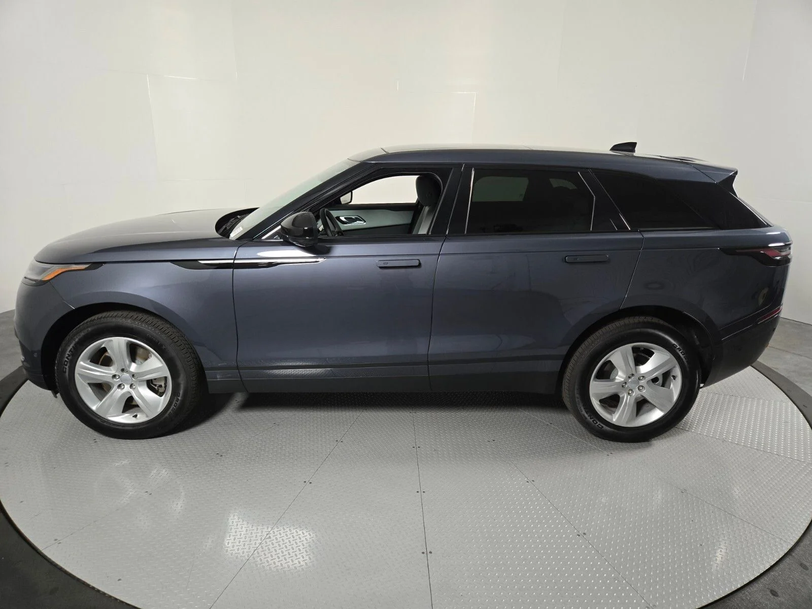 New 2026 Varesine Blue Land Rover S image 34