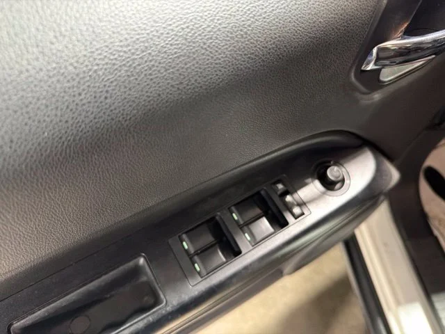 Used 2011 White Jeep Sport image 19