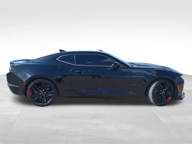 Used 2020 Black Chevrolet 1LT image 8